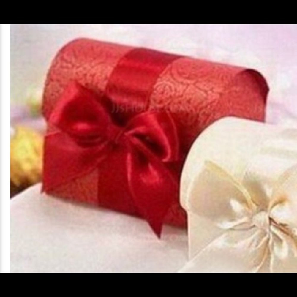 New 12 Red Wedding Guest Gift Boxes with Bow Tie
